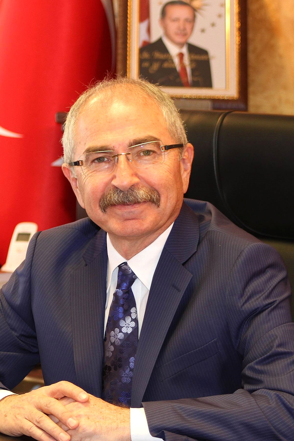 Şehitleri Anma Günü ve Çanakkale Deniz Zaferi\'nin 102. Yıl Dönümü