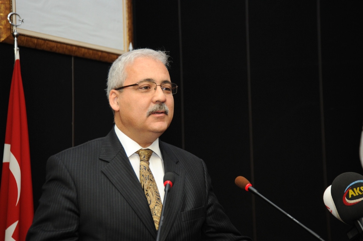 Şehitleri Anma Günü ve Çanakkale Deniz Zaferi\'nin 102. Yılı