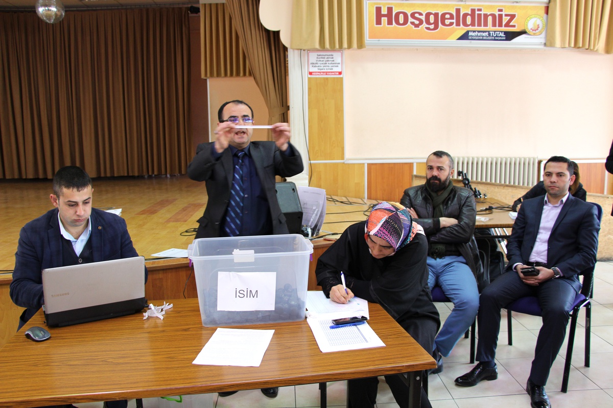 Seydişehir\'de Çalışacak Geçici İşçiler Kura ile Belirlendi