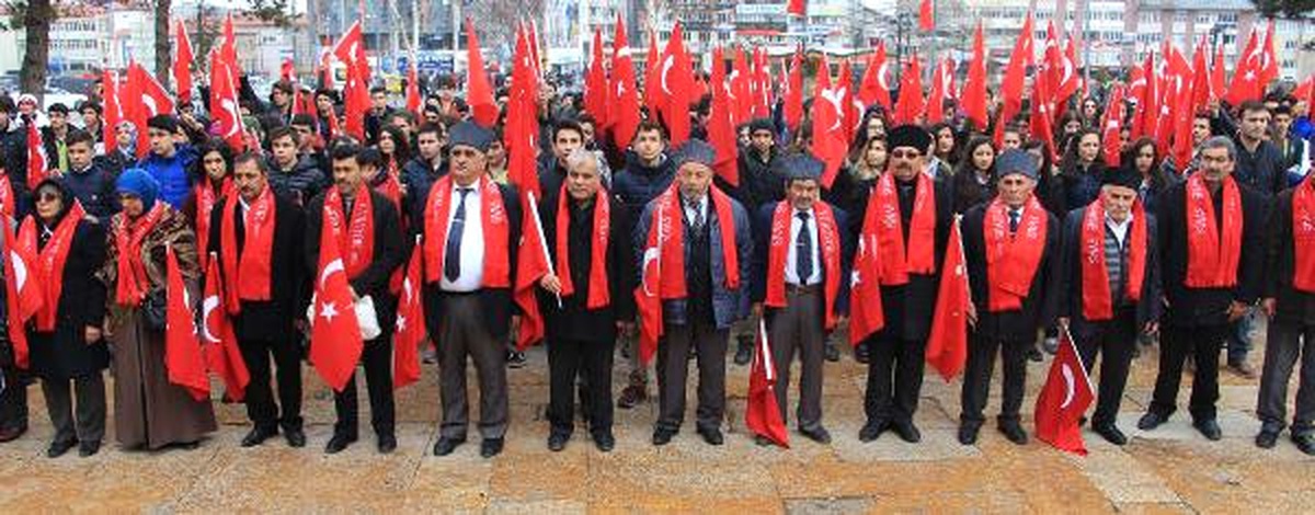 Sivas\'ta Çanakkale Şehitleri İçin Yürüyüş