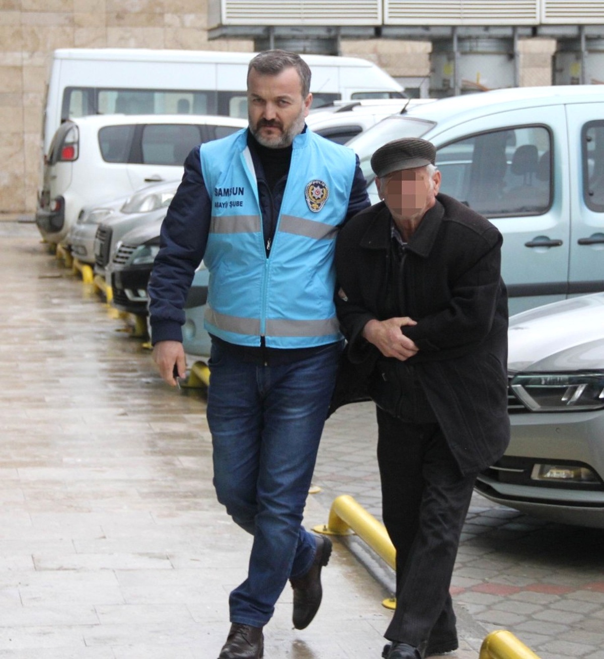 Suriyeli Dilenci Kızı Taciz Eden Yaşlı Adam Tutuklandı