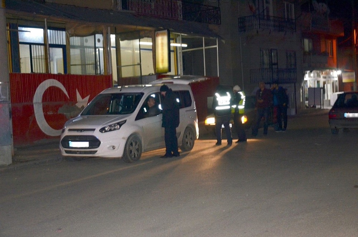Uşak\'taki Huzur 64 Uygulamasında Fetö Şüphelisi Yakalandı