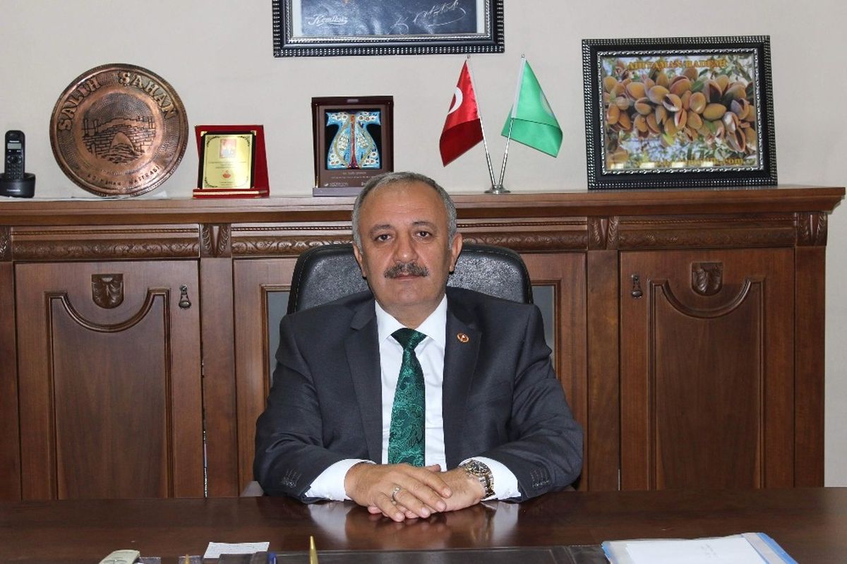 Yağış Çiftçinin Yüzünü Güldürdü