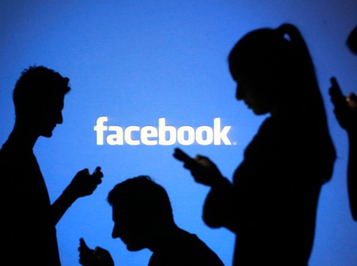 AB\'den Facebook, Twitter ve Google\'a Uyarı