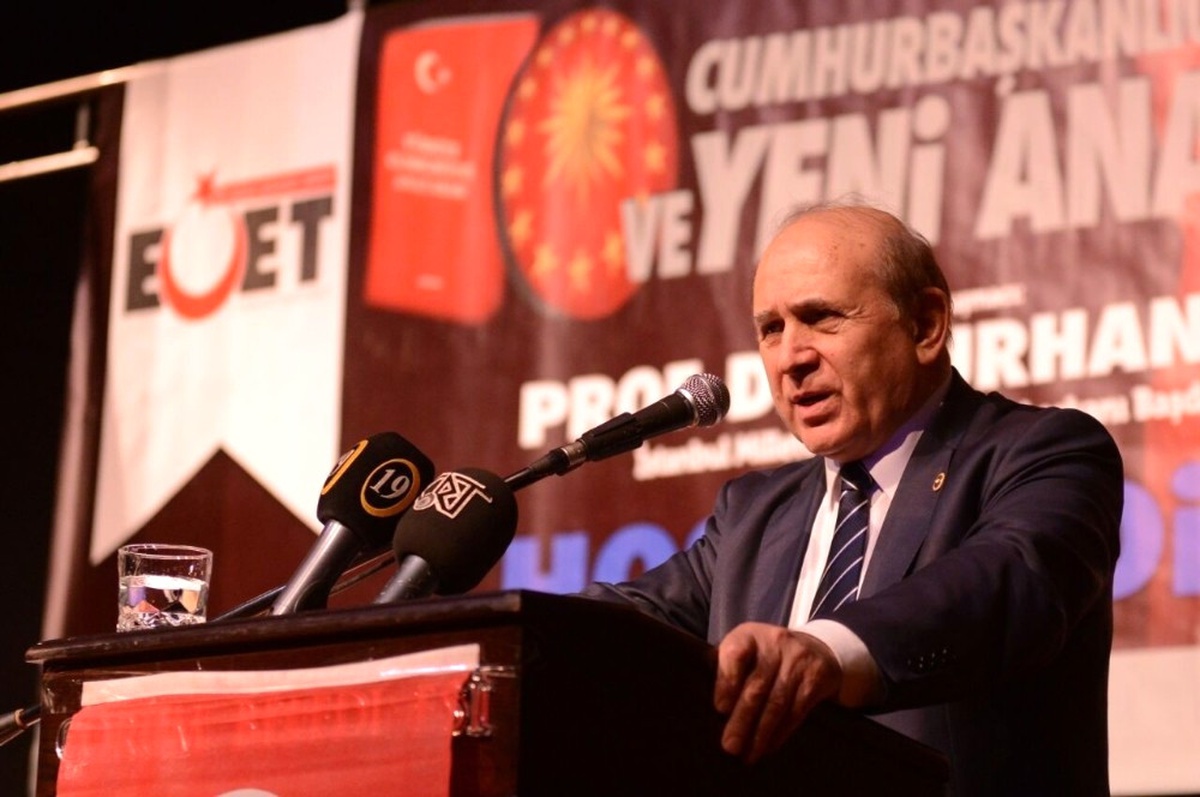 AK Parti Mkyk Üyesi ve İstanbul Milletvekili Burhan Kuzu: "Cumhurbaşkanın Partili Olması Kadar...