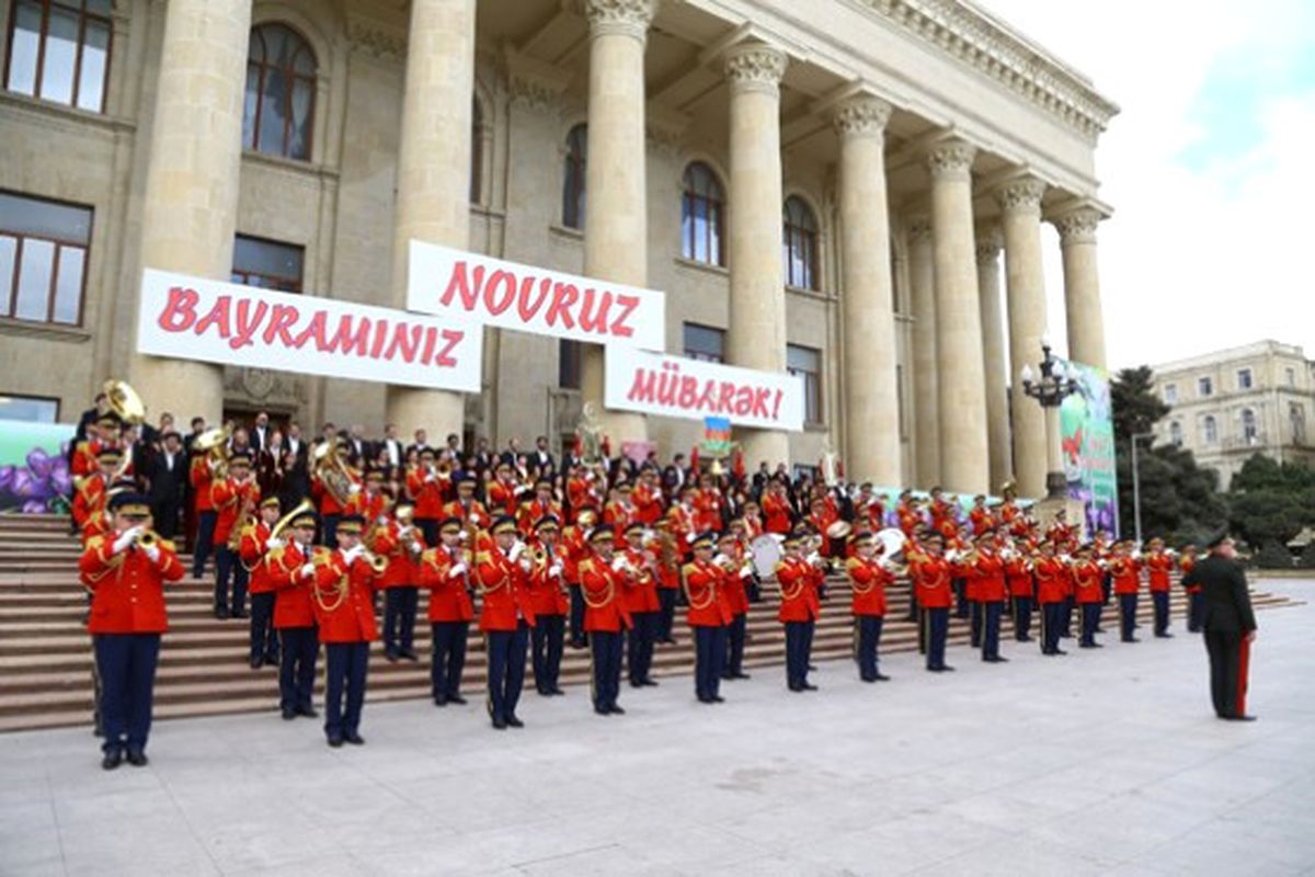 Azerbaycan\'da Nevruz Coşkusu