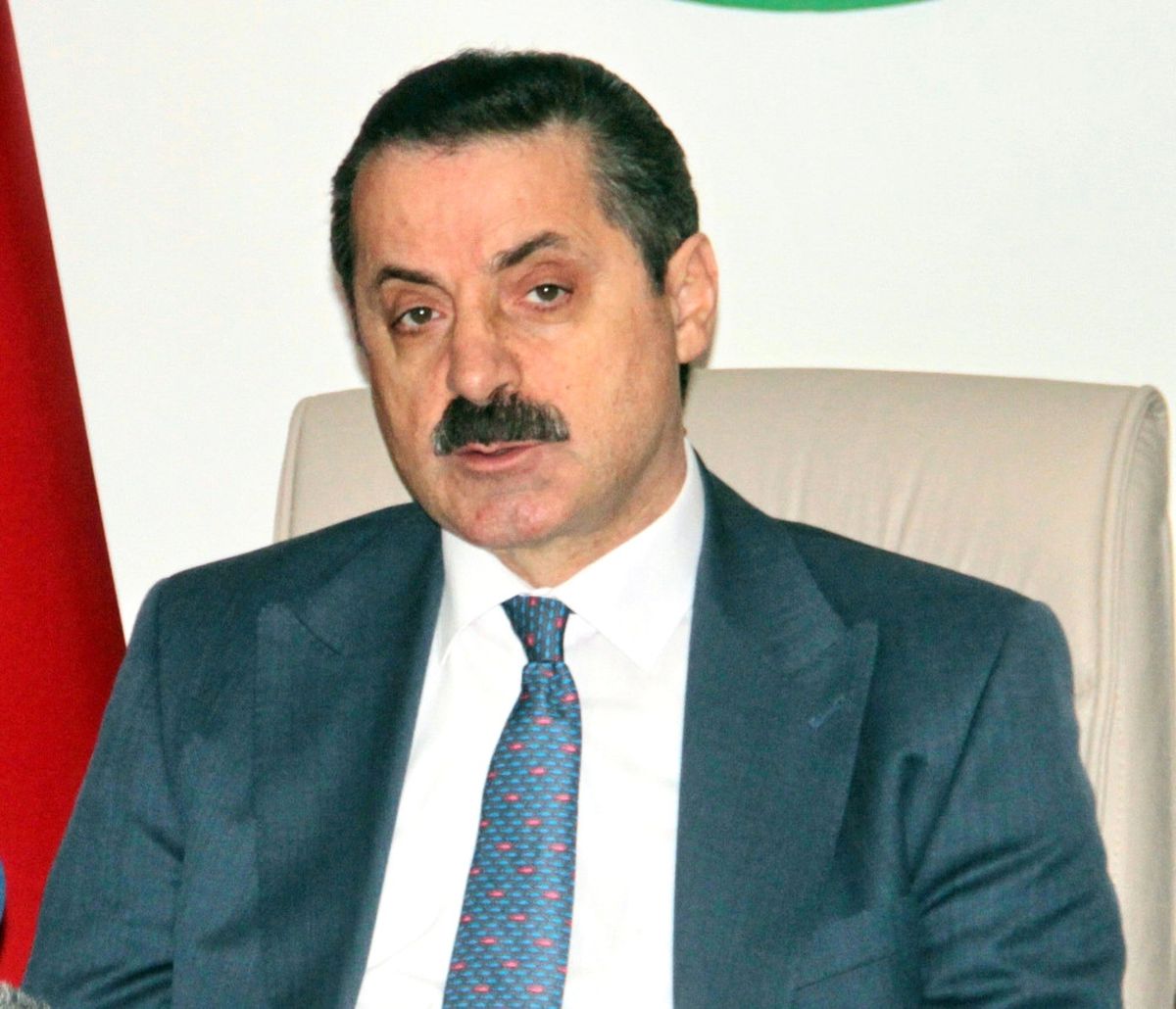 Bakan Çelik\'ten Baykal\'a: Hiç Yakışık Almadı