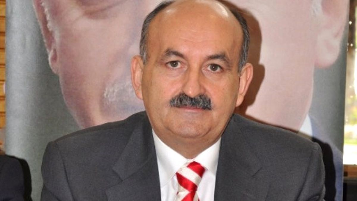 Bakan Müezzinoğlu\'ndan 18 Mart Çanakkale Zaferi Kutlaması