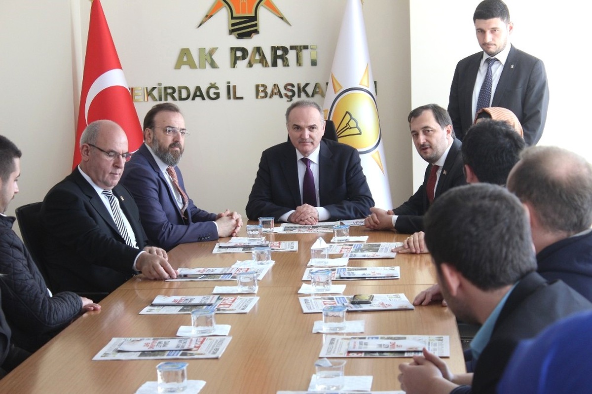 Bakan Özlü: "Bu Paket Yüzde 50 Artı 1 Oy İstiyor"