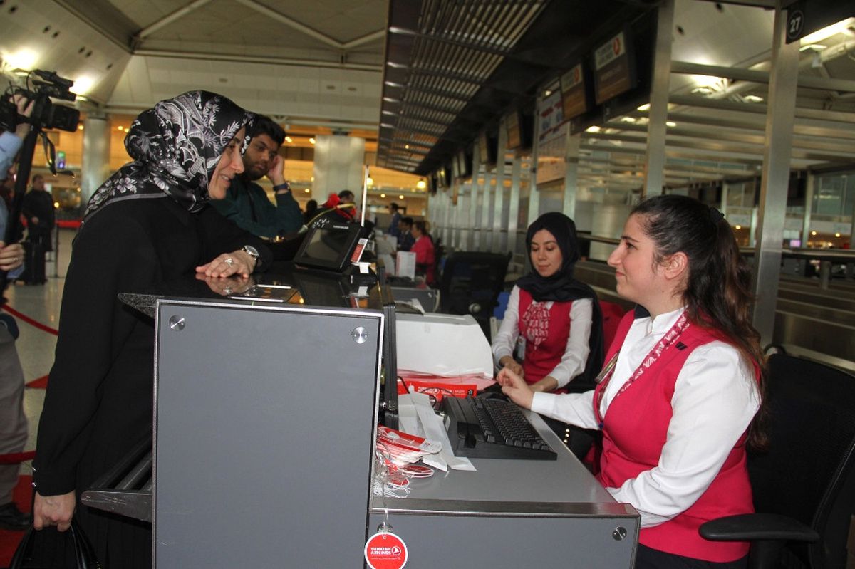 Başdanışman Zengin\'nden Referandum Açıklaması