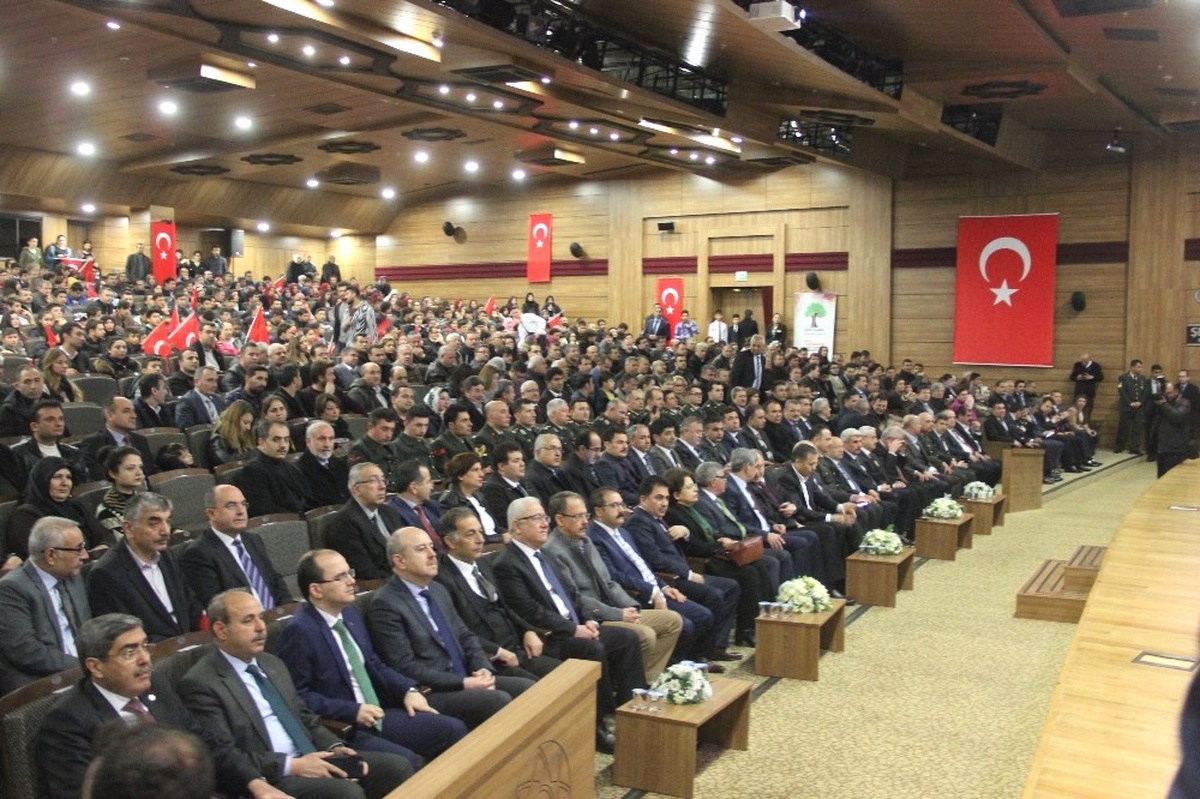 Çanakkale Zaferinin Yıl Dönümü Şkm\'de Kutlandı