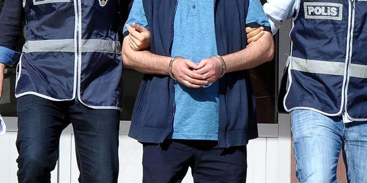 Eşini ve Kayınvalidesini Bıçakla Yaraladı