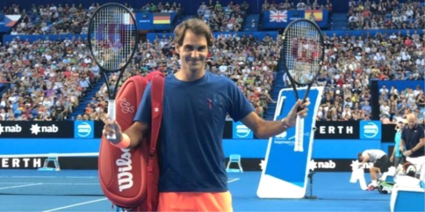 Federer Oynamadan Yarı Finalde