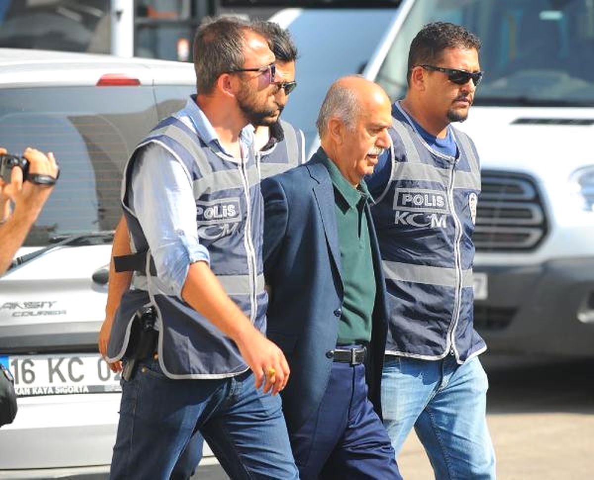 Fetö\'den Tutuklanan Eski Vali Harput, Okul Kurmak İçin Jamaika\'ya Gitmiş