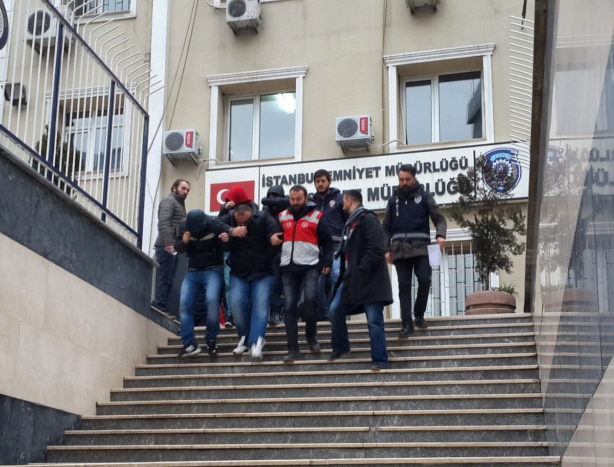 Istanbul ve Kocaeli\'de Geniş Çaplı Fuhuş Operasyonu