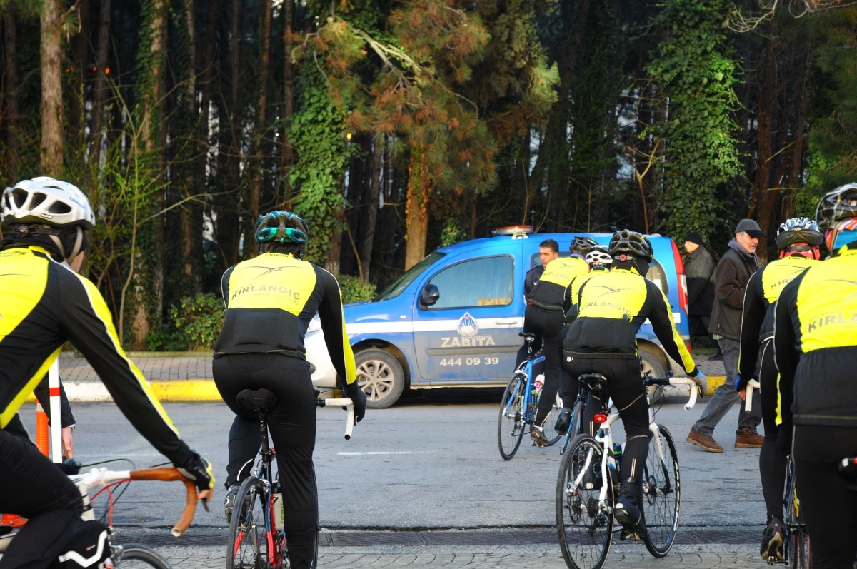 Kırlangıç Bisiklet Kulübü Çanakkale Şehitleri İçin Yola Çıktı