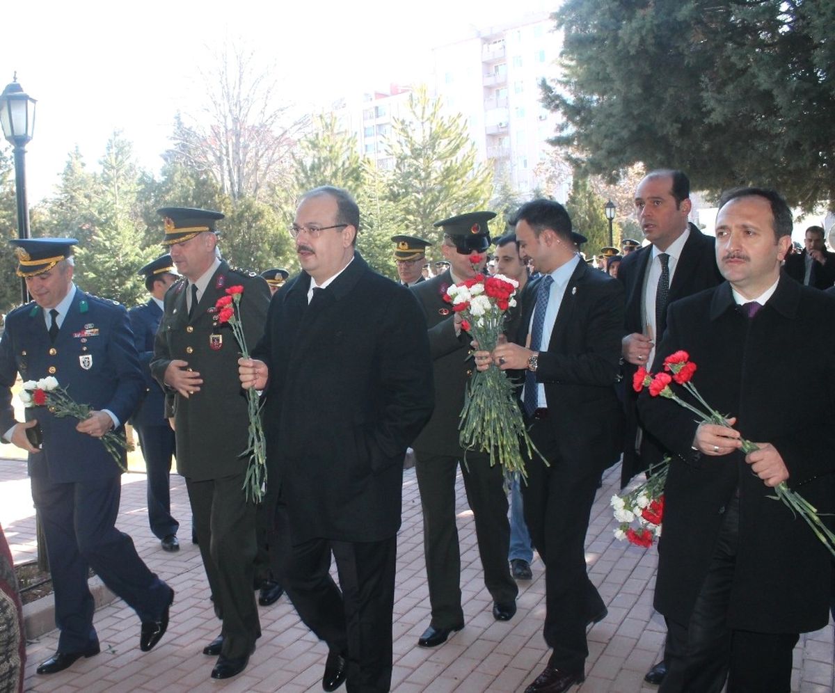 Konya\'da Şehitler Anıldı