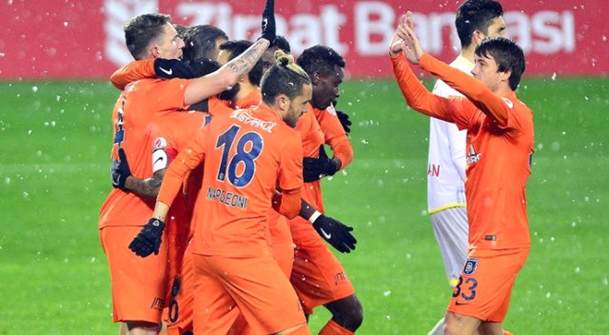 Medipol Başakşehir\'in Konuğu Kardemir Karabükspor