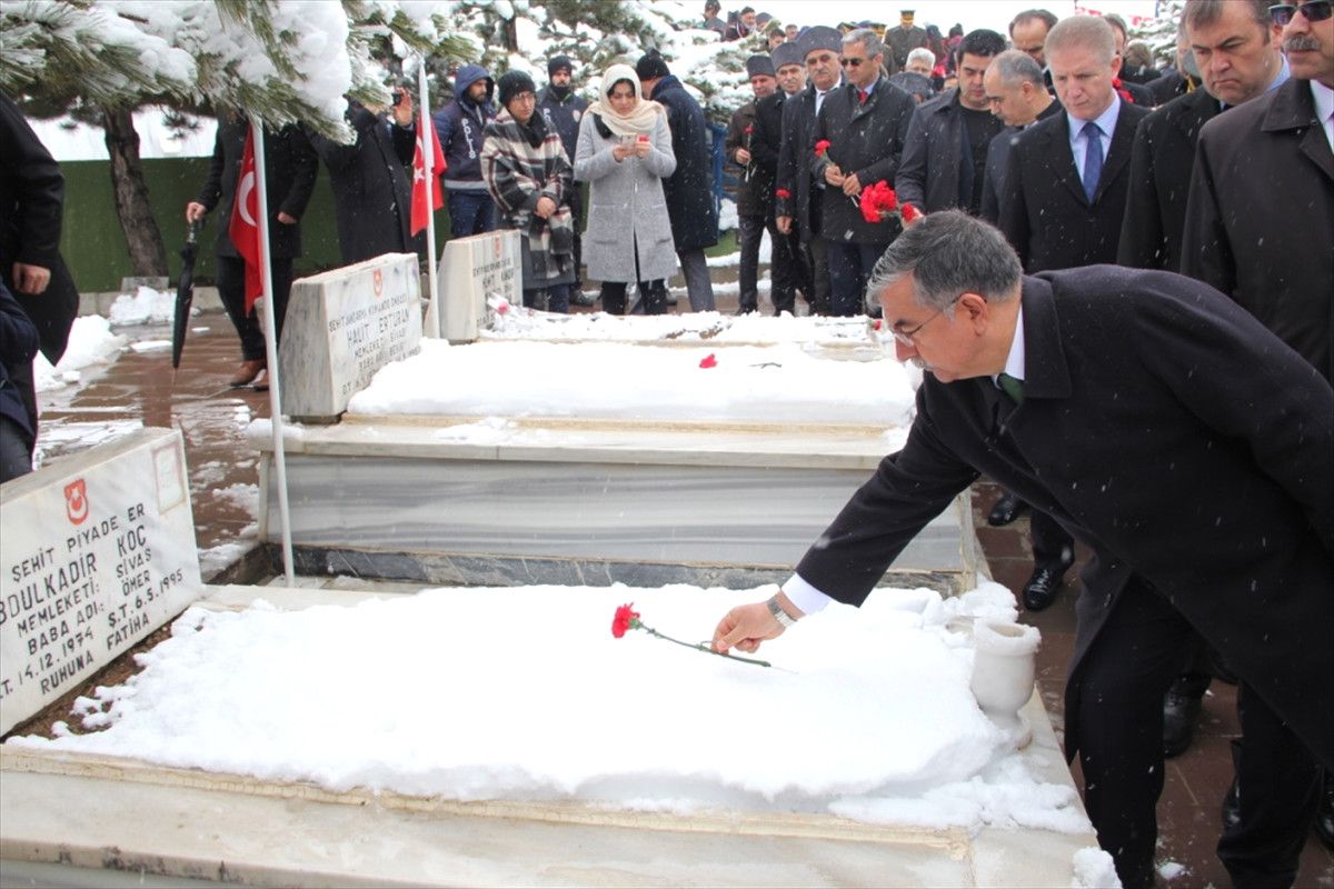 Milli Eğitim Bakanı Yılmaz, Sivas\'ta