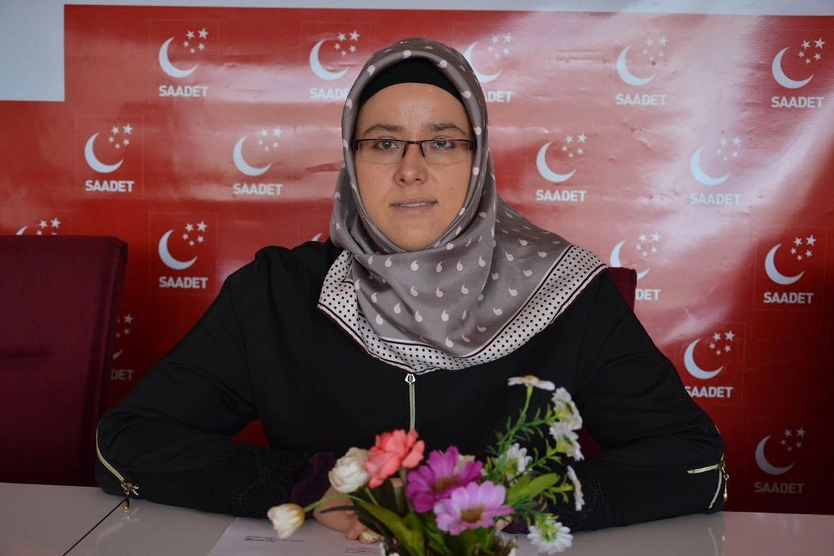 Saadet Partisi Uşak Kadın Gençlik Kolları Teşkilat Başkanı Nasibe Dincel ; "Çanakkale, İslam...