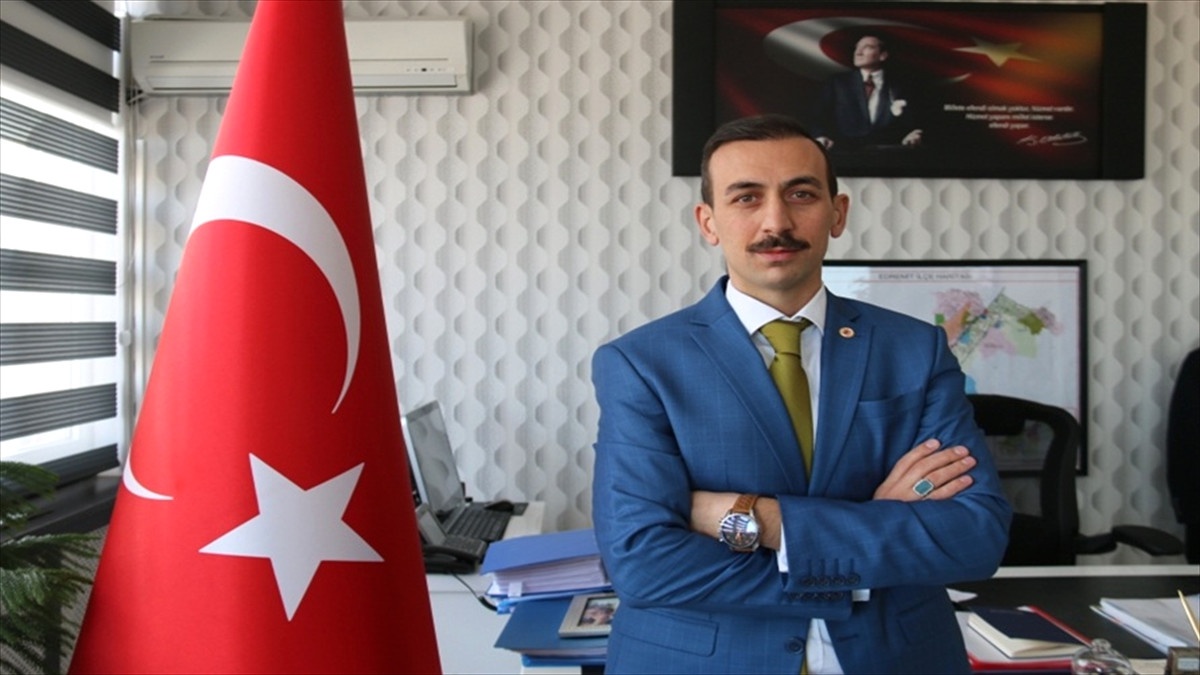 Şehitleri Anma Günü ve Çanakkale Deniz Zaferi\'nin 102. Yılı