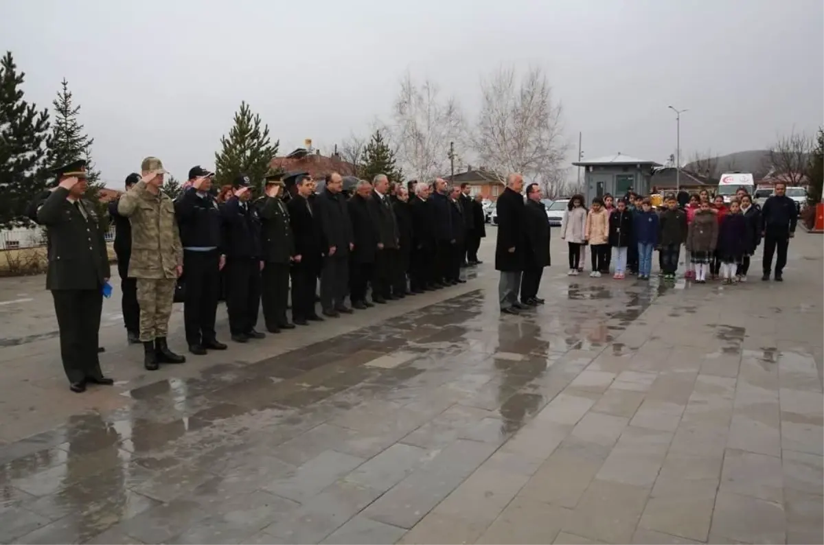 Şehitleri Anma Günü ve Çanakkale Deniz Zaferi\'nin 102. Yılı