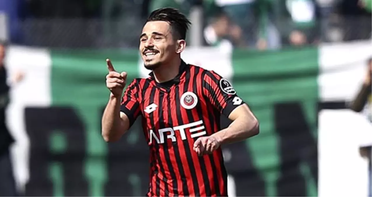 Serdar Gürler\'den Fatih Terim\'e Teşekkür