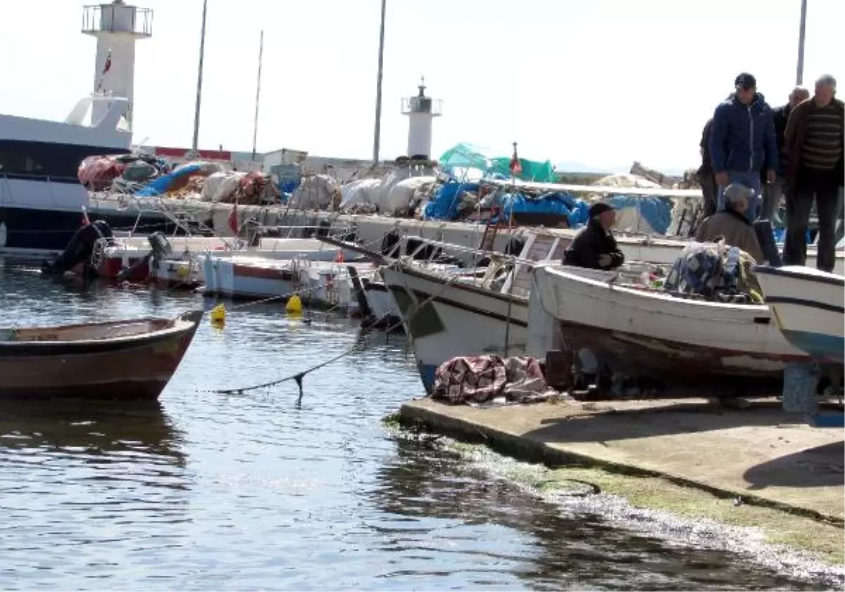 Tekirdağ\'da Denizde Erkek Cesedi Bulundu