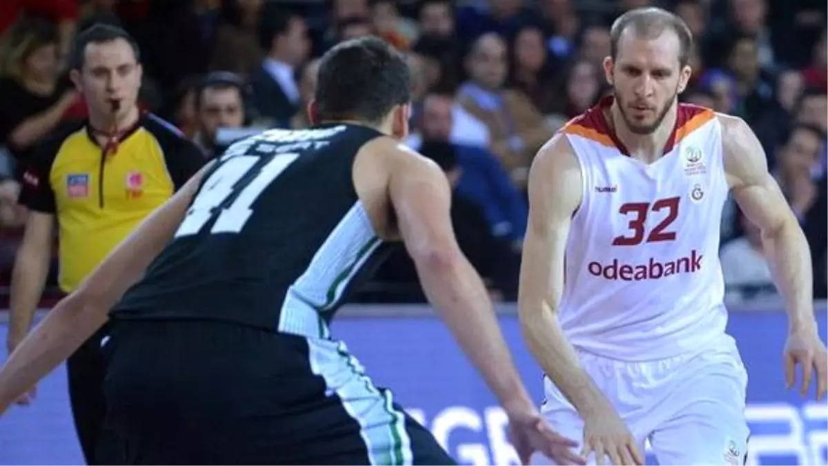 THY Euroleague\'de Türk Takımlarından 4\'te 4