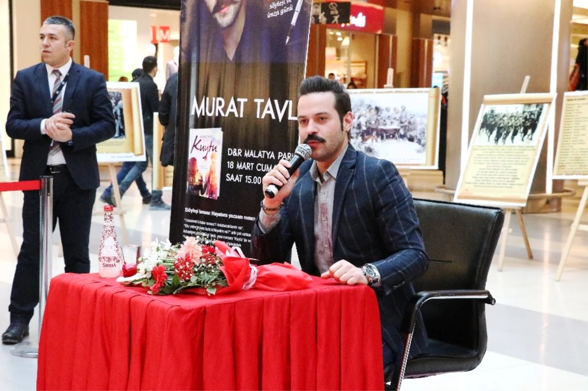 Yazar Murat Tavlı Hayranları ile Buluştu