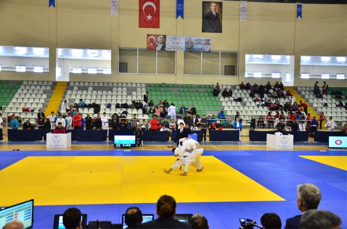 Anadolu Yıldızlar Ligi Judo Şampiyonası Sona Erdi