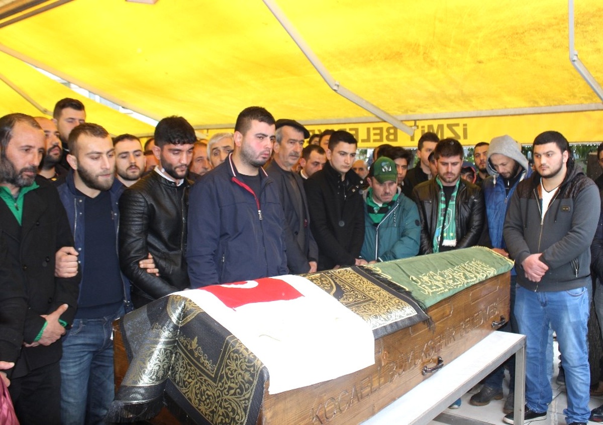 Deplasman Yolu Kavgasında Ölen Taraftar Defnedildi