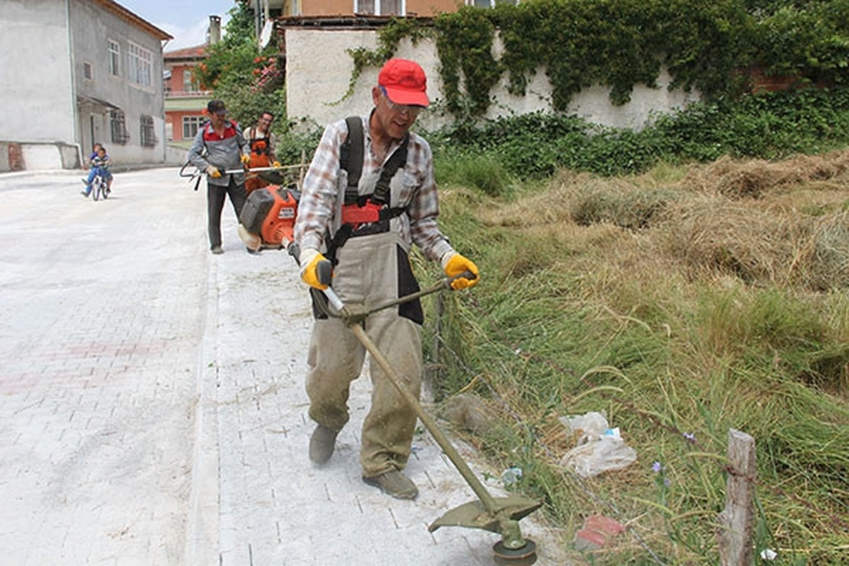 Kavak\'ta Parklar Bahara Hazırlanıyor