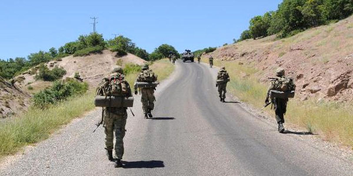 Lice\'de Çatışma: 2 Şehit, 6 PKK\'lı Öldürüldü (2)