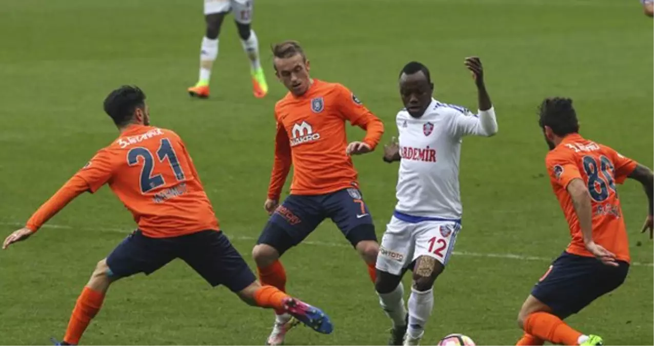 Medipol Başakşehir, Kardemir Karabükspor ile 3-3 Berabere Kaldı