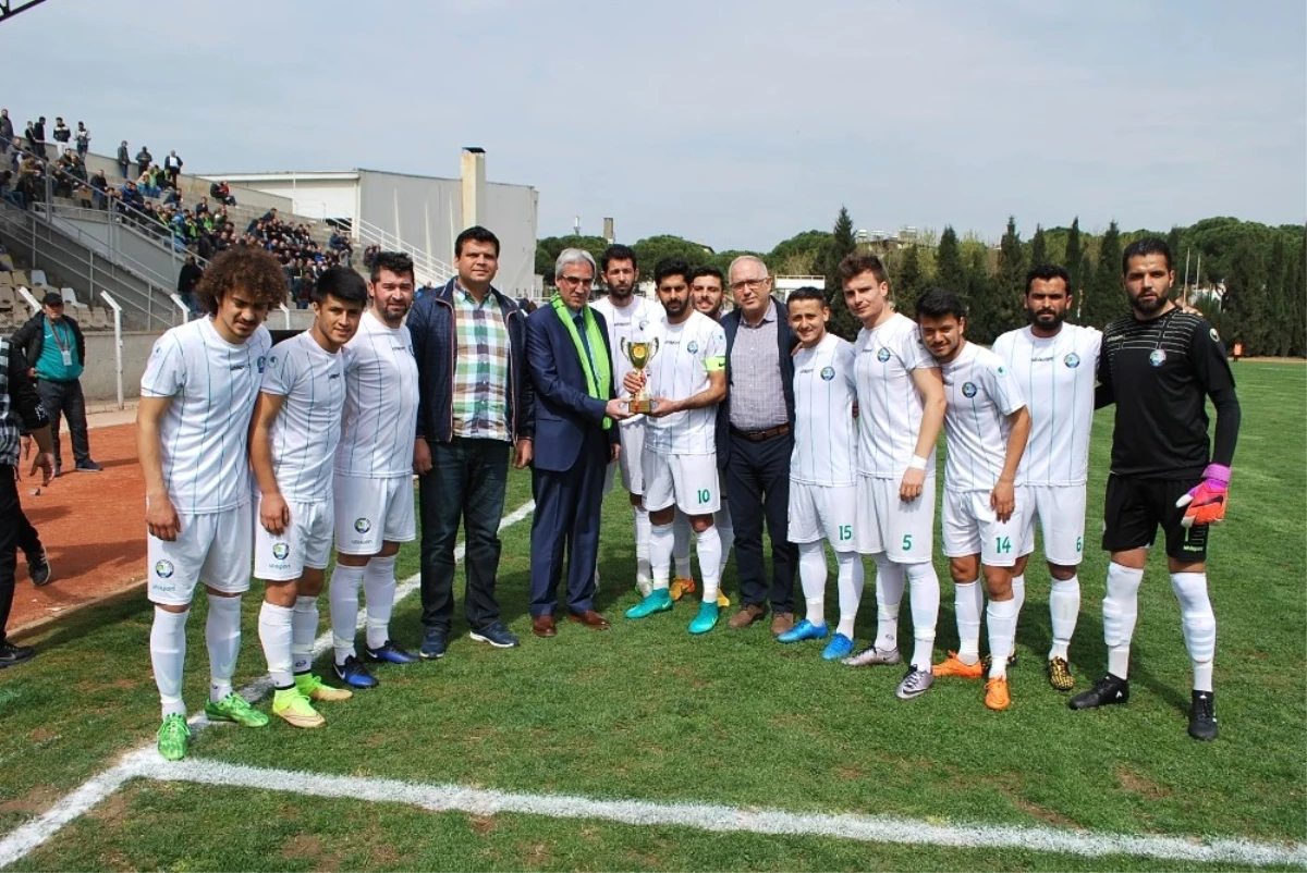 Salihli Belediyespor, 3 Puanı 2 Golle Aldı