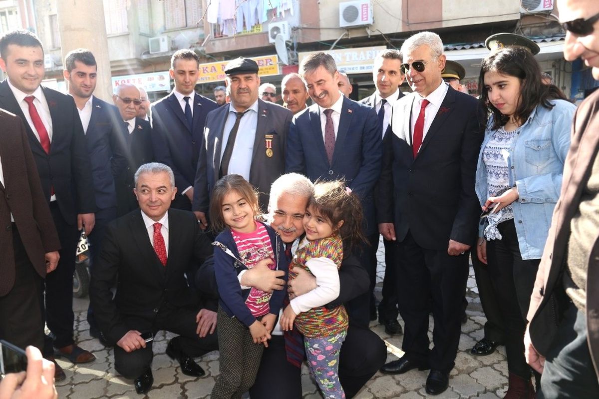 Şehit Aileleri ve Gazilerden Eğitime Bilgisayarlı Destek