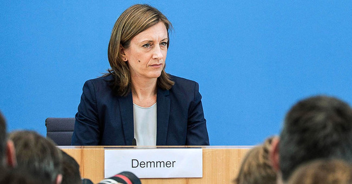 Almanya Hükümet Sözcüsünden "Nazi" Benzetmelerine Yanıt