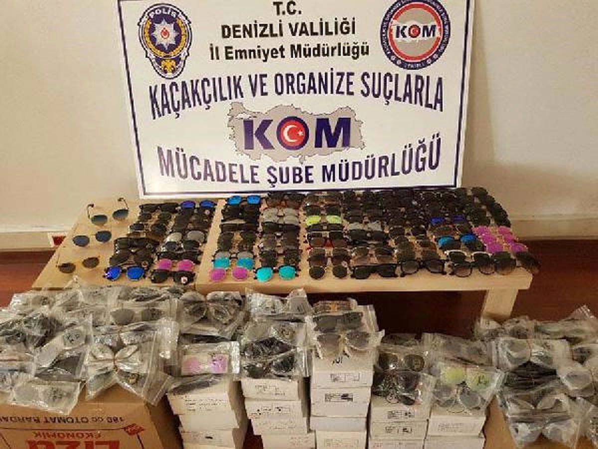 Bagajdan Kaçak Güneş Gözlükleri Çıktı