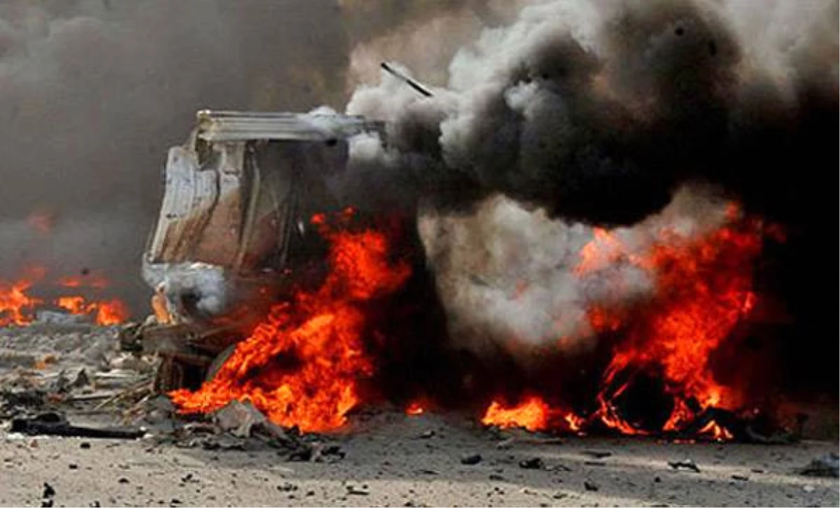 Bağdat\'ta Bomba Yüklü Araçla Saldırı: 23 Ölü (1)