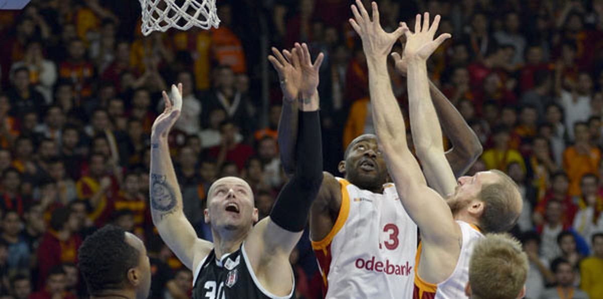 Beşiktaş Sompo Japan-Galatasaray Odeabank Maçından Notlar