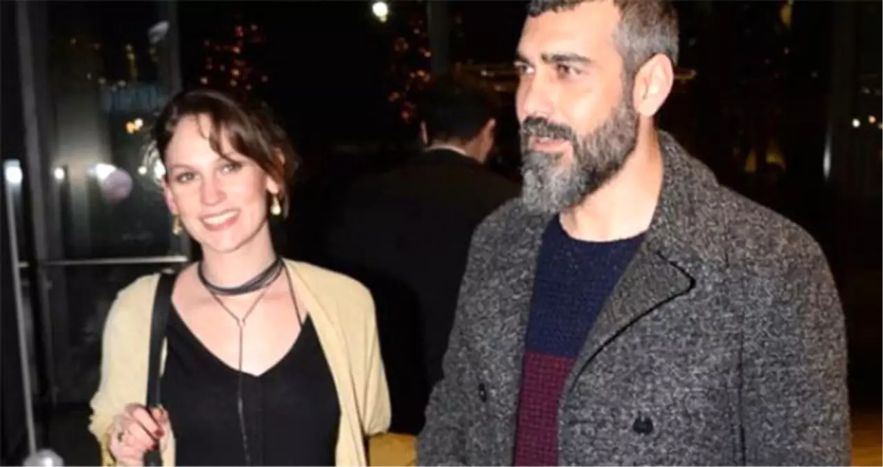 Caner Cindoruk ve Farah Zeynep Abdullah Aşklarını Göstere Göstere Yaşadı