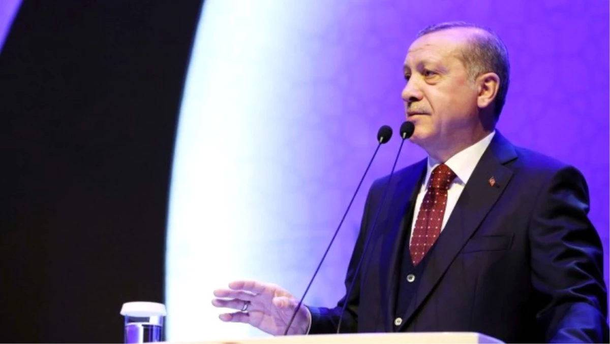 Cumhurbaşkanı Erdoğan, Özbek ve Yıldırım\'ı Bir Araya Getirdi