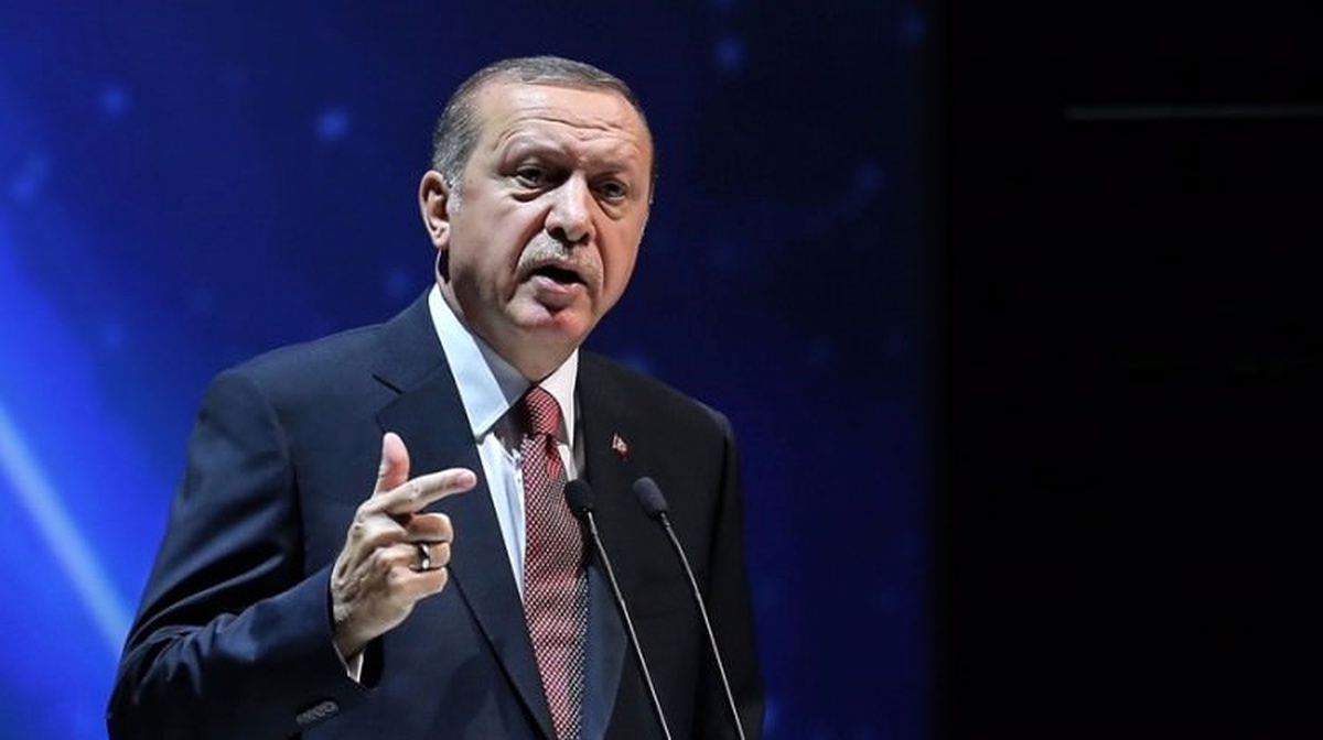 Cumhurbaşkanı Recep Tayyip Erdoğan Futbol Zirvesi\'nde Konuştu 1