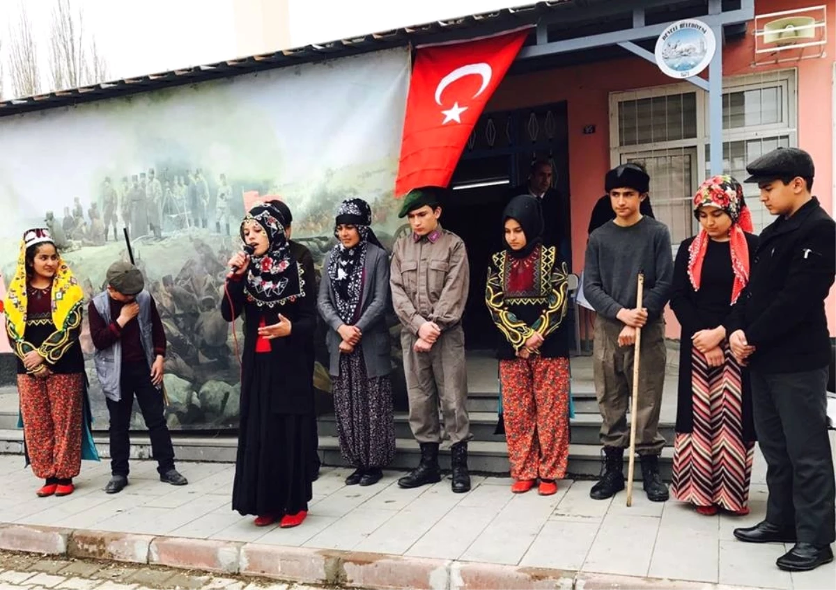 Epçe Ortaokulunda Çanakkale Şehitleri Anma Töreni Yapıldı
