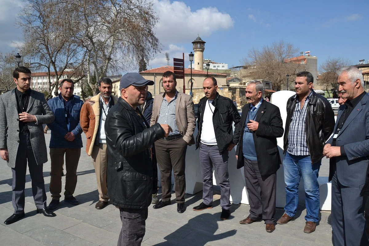 Gaziantep Büyükşehir\'den Taksicilere Turizm Farkındalığı Eğitimi