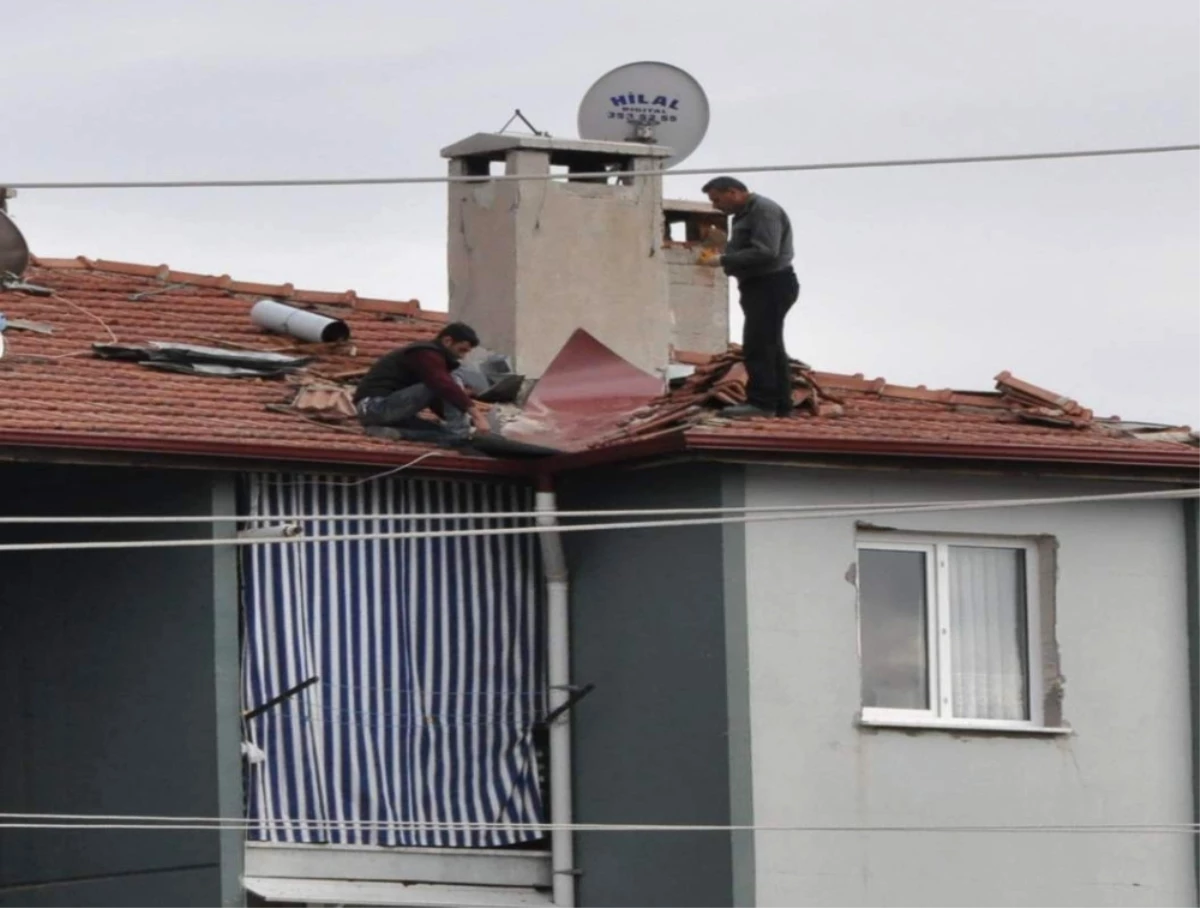 Işçilerin Ölümle Dansı Kamerada