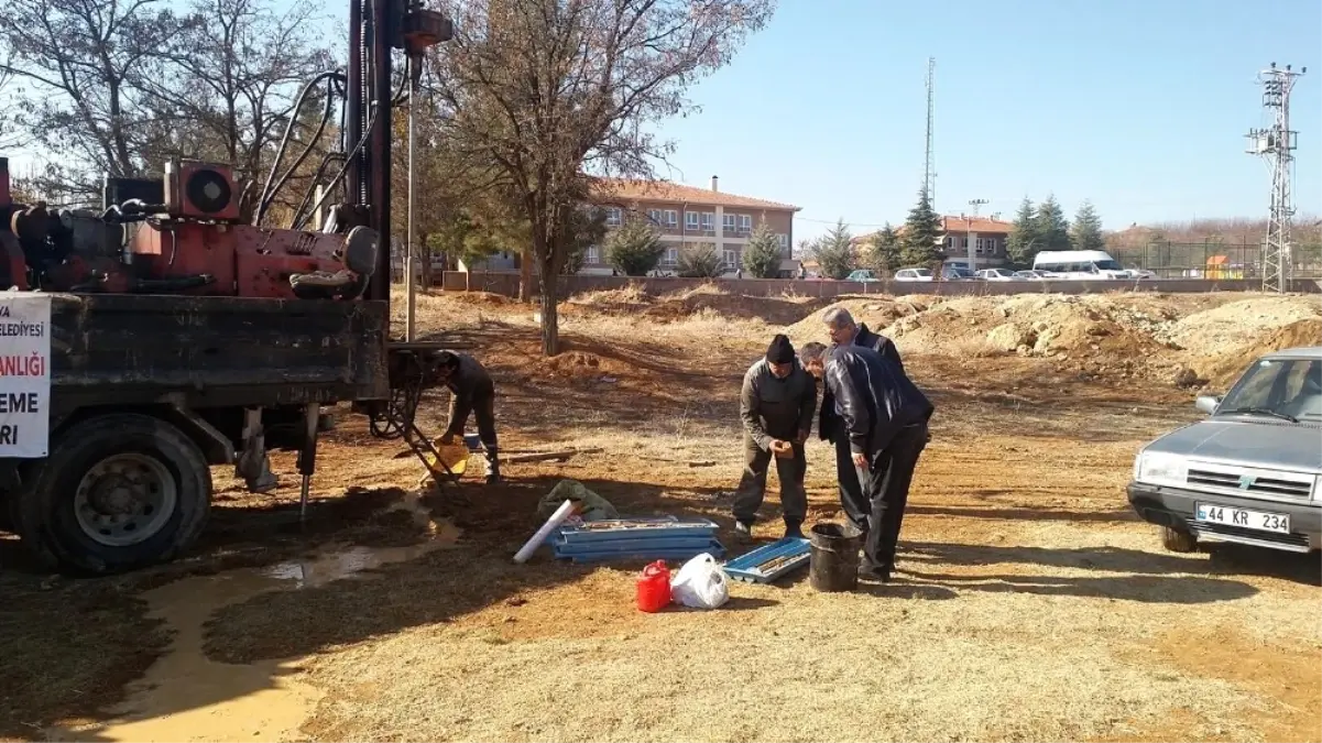 Jeolojik Etüt Çalışmaları Mahallelerde Devam Ediyor