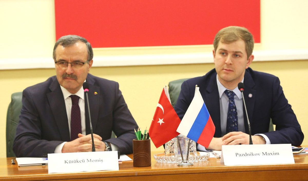 Türkiye Ile Rusya Arasında Sanayi Işbirliğini Artıracak Protokol