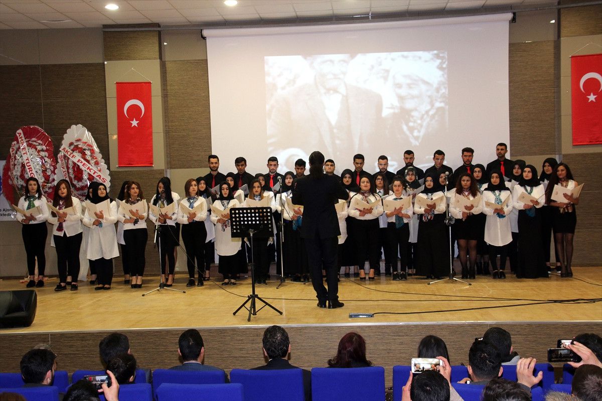 Aşık Veysel\'in Ölümünün 44. Yılı